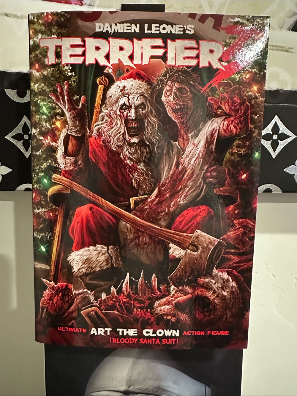 NECA Terrifier 3 Ultimate Art the Clown BLOODY Santa Suit Figure 2026 Christmas
